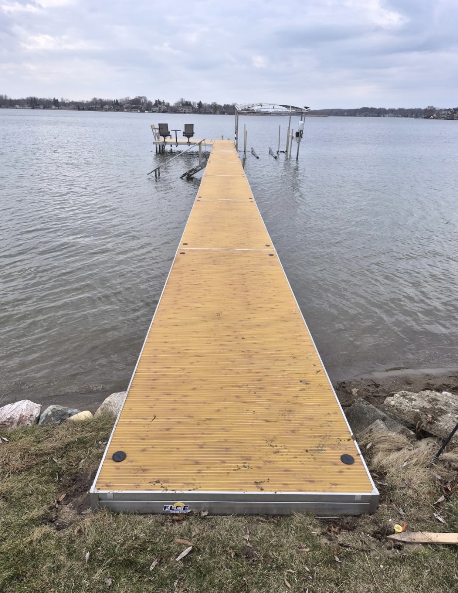 FLOE dock installation